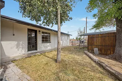3901 W Griswold Road, Phoenix, AZ 85051 - Photo 44