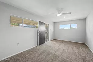 3901 W Griswold Rd, Phoenix, AZ 85051 - Photo 32