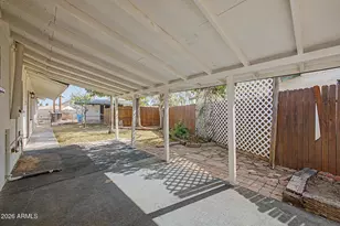 3901 W Griswold Rd, Phoenix, AZ 85051 - Photo 42