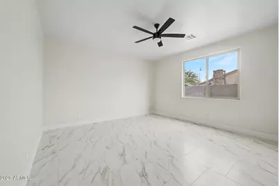 9051 W Magnum Drive, Arizona City, AZ 85123 - Photo 10