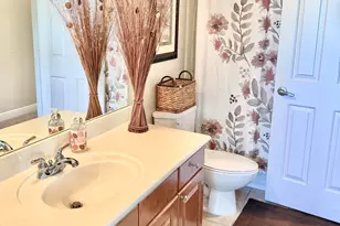 1753 E Libra Dr, Tempe, AZ 85283 - Photo 32