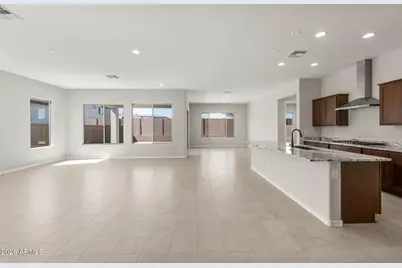 25338 N 171st Lane, Surprise, AZ 85387 - Photo 12