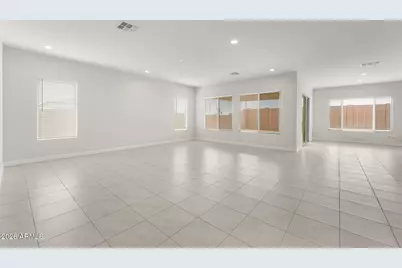 25690 N 167th Lane, Surprise, AZ 85387 - Photo 12