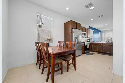 12515 W Morten Avenue, Glendale, AZ 85307 - Photo 10