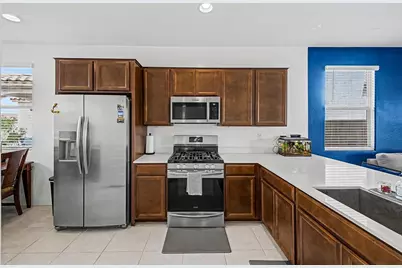 12515 W Morten Avenue, Glendale, AZ 85307 - Photo 2