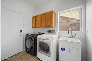 8345 W Pontiac Dr, Peoria, AZ 85382 - Photo 44