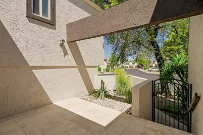 7853 E Pleasant Run, Scottsdale, AZ 85258 - Photo 8