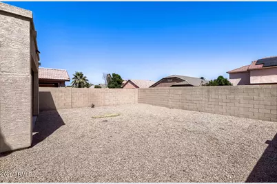 10758 W Alvarado Road, Avondale, AZ 85392 - Photo 28