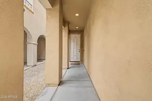 1633 W Lacewood Pl, Phoenix, AZ 85045 - Photo 12