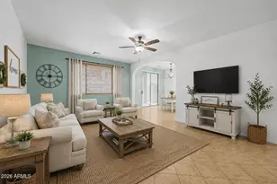 1633 W Lacewood Pl, Phoenix, AZ 85045 - Photo 2