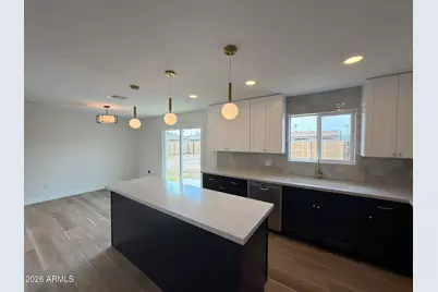 2002 N 54th Lane, Phoenix, AZ 85035 - Photo 12