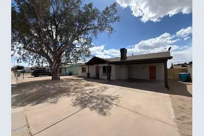 2002 N 54th Lane, Phoenix, AZ 85035 - Photo 2