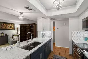 5621 W Hearn Rd, Glendale, AZ 85306 - Photo 26