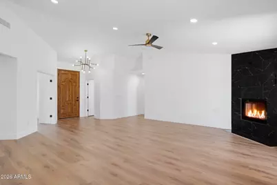 15005 N Rica Vida Way, Fountain Hills, AZ 85268 - Photo 2