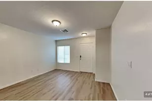 22512 W Desert Bloom St, Buckeye, AZ 85326 - Photo 4