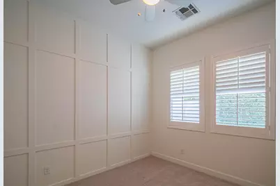 3850 E Crittenden Lane, Phoenix, AZ 85018 - Photo 28
