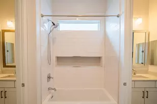 3850 E Crittenden Ln, Phoenix, AZ 85018 - Photo 30