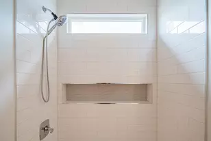 3850 E Crittenden Ln, Phoenix, AZ 85018 - Photo 20