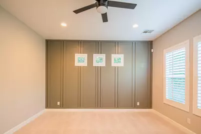 3850 E Crittenden Lane, Phoenix, AZ 85018 - Photo 12