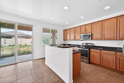 11744 W Maui Lane, El Mirage, AZ 85335 - Photo 10