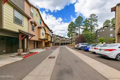 2451 W Pikes Peak Drive, Flagstaff, AZ 86001 - Photo 8