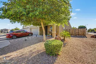 8688 S 253rd Dr, Buckeye, AZ 85326 - Photo 4
