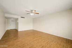 10729 W Wedgewood Dr, Sun City, AZ 85351 - Photo 6