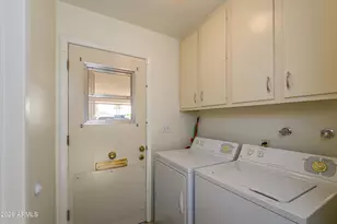 10636 W Mission Ln, Sun City, AZ 85351 - Photo 30