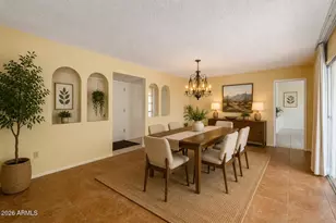 10636 W Mission Ln, Sun City, AZ 85351 - Photo 10