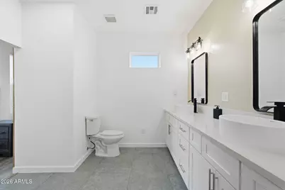 3627 W Palmaire Avenue, Phoenix, AZ 85051 - Photo 8