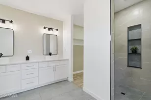 3627 W Palmaire Ave, Phoenix, AZ 85051 - Photo 6