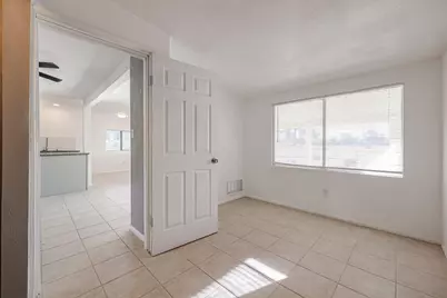 11417 N Hacienda Drive, Sun City, AZ 85351 - Photo 18
