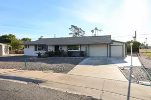 11417 N Hacienda Dr, Sun City, AZ 85351 - Photo 10
