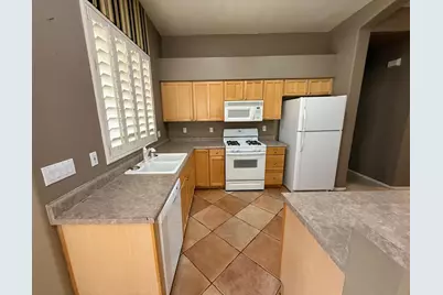 23458 N 21st Place, Phoenix, AZ 85024 - Photo 4