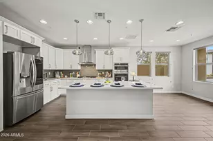 2369 W Gloria Ln, Phoenix, AZ 85085 - Photo 2