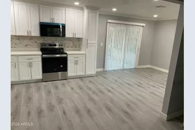 515 W La Mirada Drive, Phoenix, AZ 85041 - Photo 4