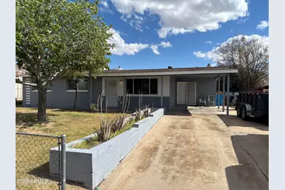 515 W La Mirada Drive, Phoenix, AZ 85041 - Photo 1