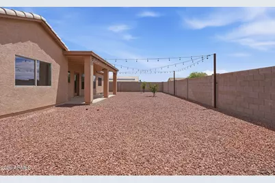 8827 W Magnum Drive, Arizona City, AZ 85123 - Photo 24