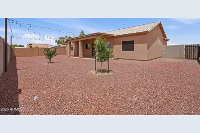 8827 W Magnum Drive, Arizona City, AZ 85123 - Photo 26