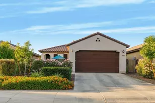 9416 W Heatherbrae Dr, Phoenix, AZ 85037 - Photo 2