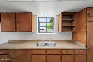 4720 W Monterosa St, Phoenix, AZ 85031 - Photo 18