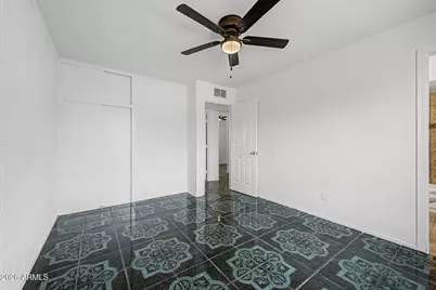 4720 W Monterosa Street, Phoenix, AZ 85031 - Photo 16