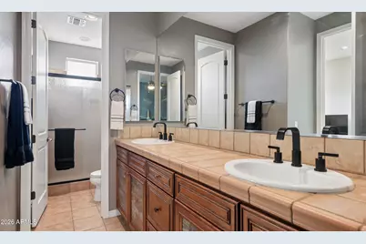1708 W Parnell Drive, Phoenix, AZ 85085 - Photo 32