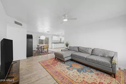 5211 S 43rd Place, Phoenix, AZ 85040 - Photo 6