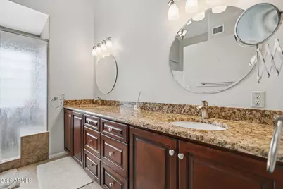 2748 E Verbena Drive, Phoenix, AZ 85048 - Photo 18