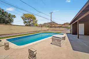 1226 E Butler Dr, Phoenix, AZ 85020 - Photo 12