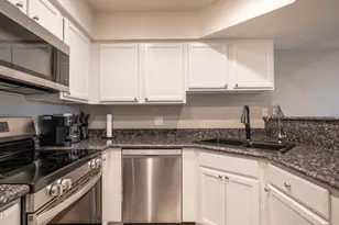 8787 E Mountain View Rd, Scottsdale, AZ 85258 - Photo 10