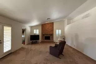 685 E Linda Ln, Gilbert, AZ 85234 - Photo 12