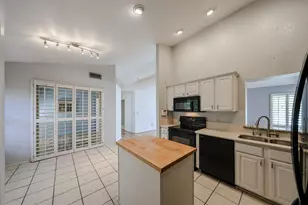 1822 E Bluefield Ave, Phoenix, AZ 85022 - Photo 16