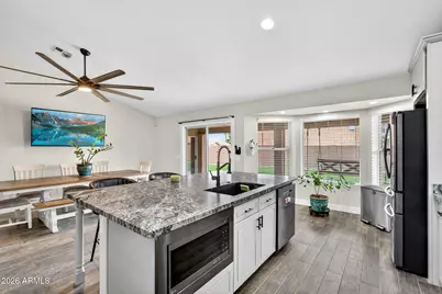 3242 N Ricardo Circle, Mesa, AZ 85215 - Photo 8